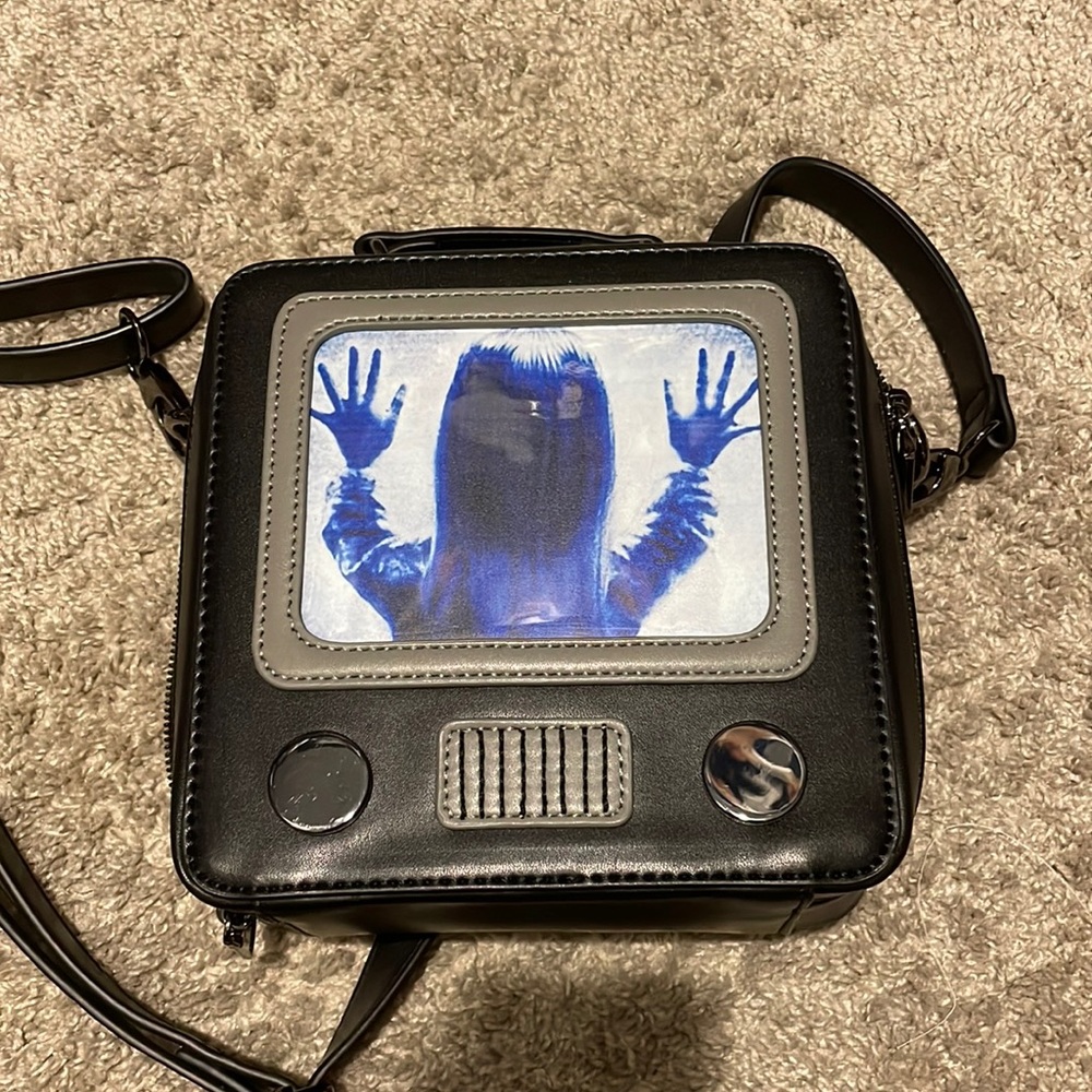 Poltergeist purse